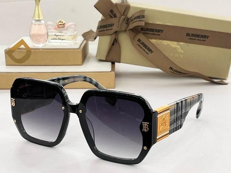 Burberry Sunglasses 200